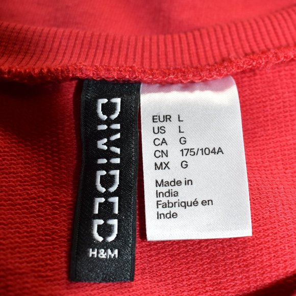 H&M Tops H M Junior Crop Top W Lamour Grapic Poshmark